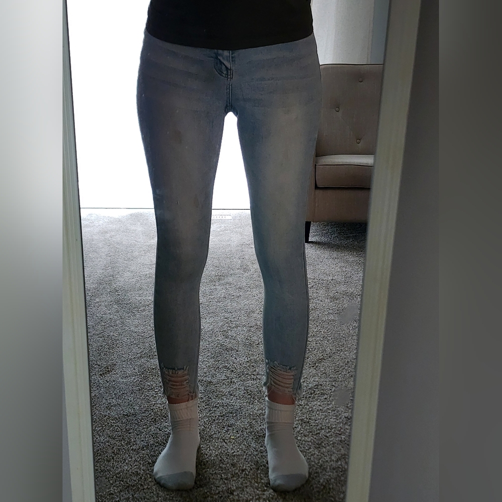 7x27 BAMBOO Skinny Jeans - Faded Blue